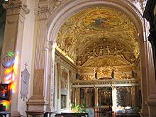 Ingrandisci